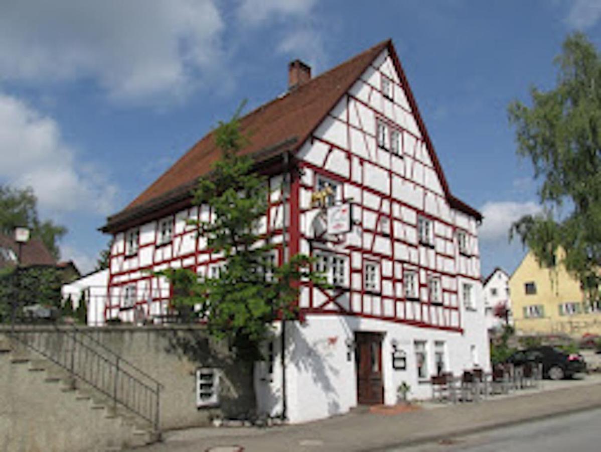 Schildwirtschaft Zum Rothen Ochsen Hotel Laupheim Buitenkant foto